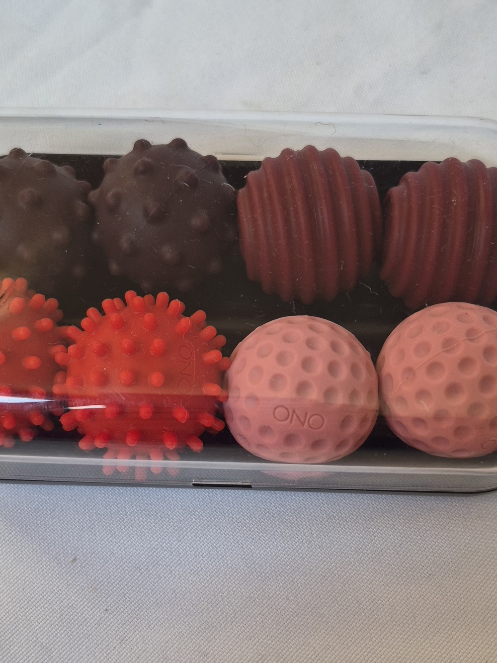 ONO Signets – Silicone Magnetic Balls with Textured Dimples, Bumps, and Waves